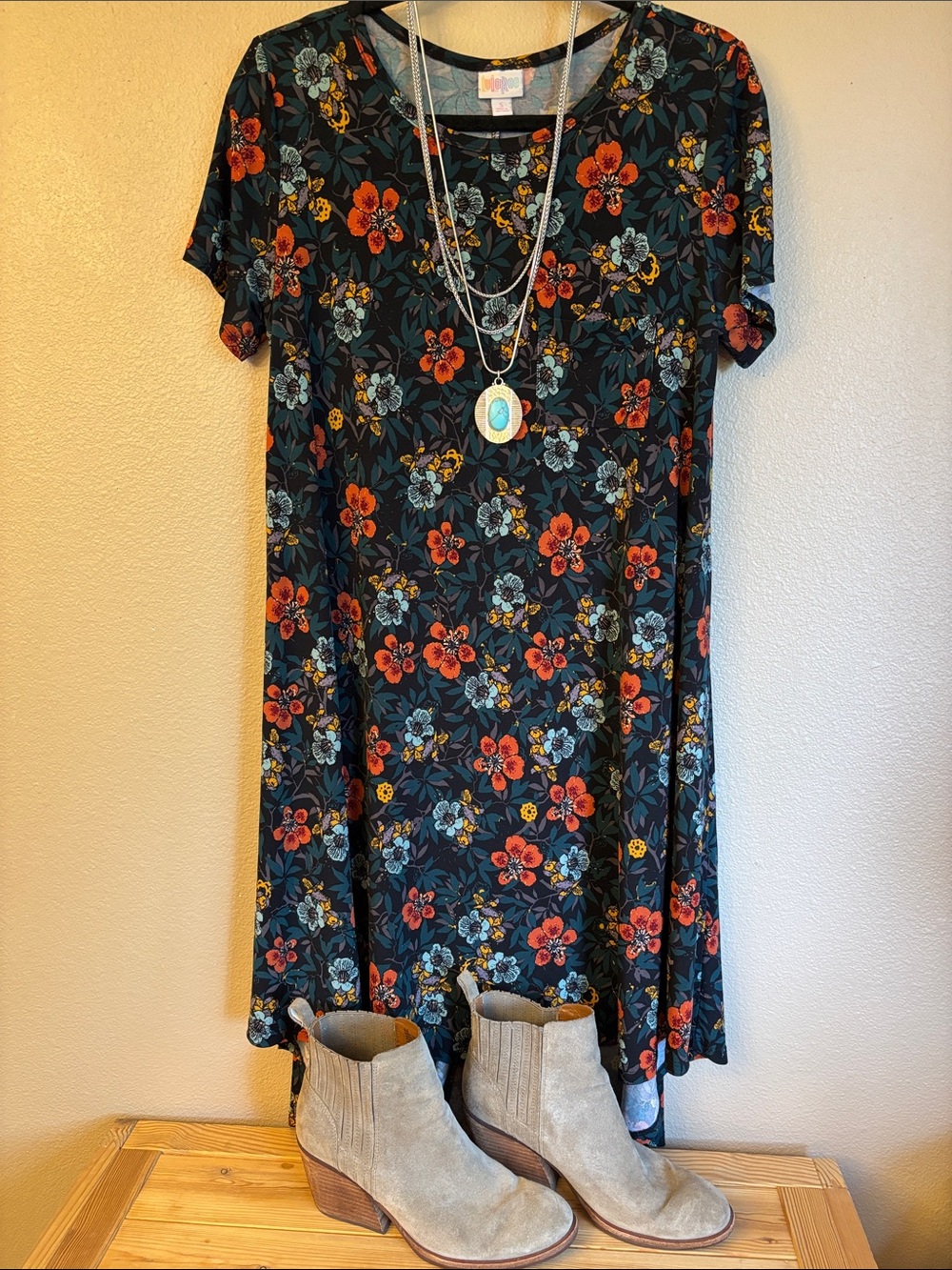 LuLaRoe CARLY Black Floral S Tee Shirt Dress High Low Teal Turquoise Rust Floral